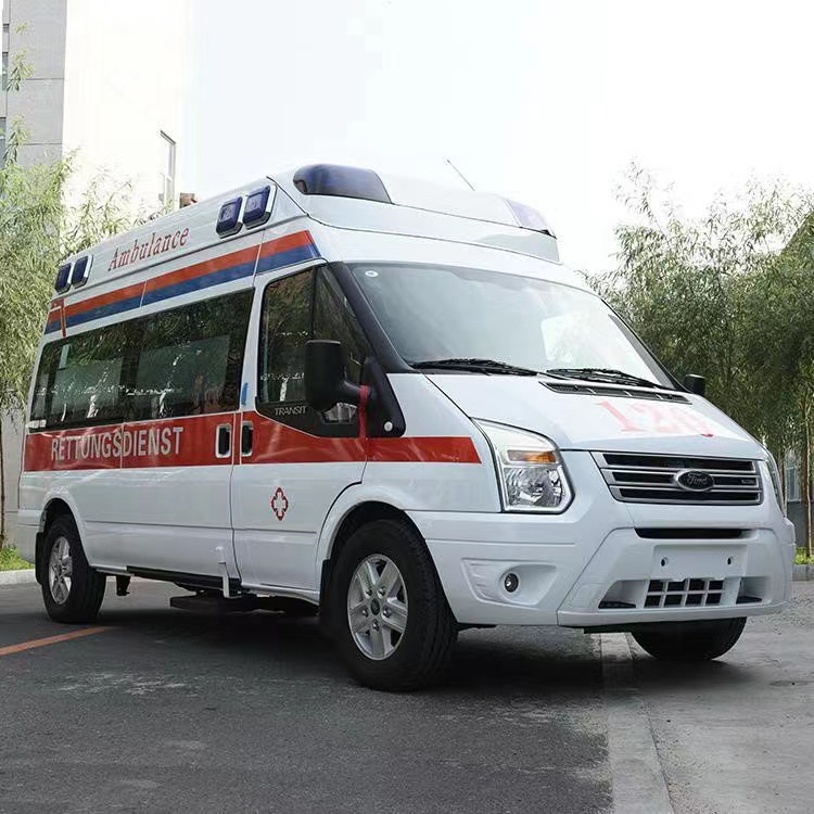 双台子行动不便者长途救护车租赁：安全转运的核心注意事项​